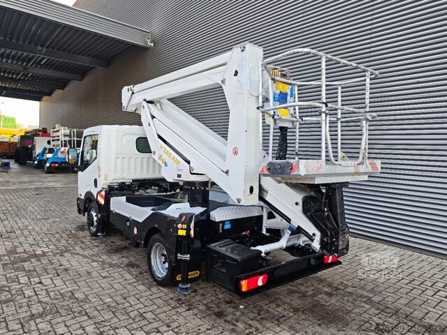 Plate-forme de levage Nissan Cabstar 35.13 NT400 Palfinger P240 AXE