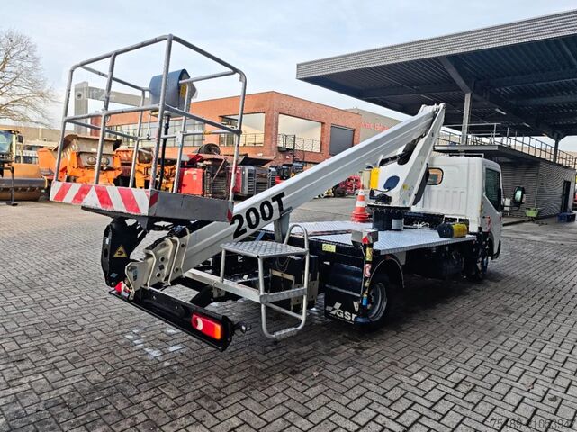 Plate-forme de levage Renault Maxity DTI 130 GSR B200T