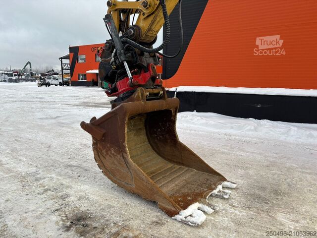 гусеничный экскаватор Caterpillar 323 ROTOTILT / AC / CENTRAL LUBRICATION