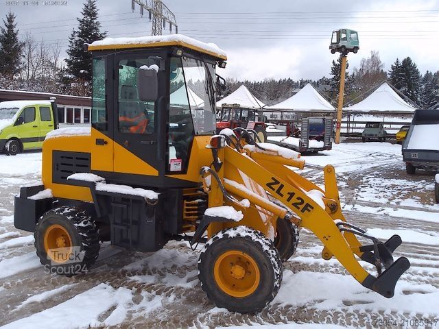 Încărcător pe roți  ZL 12 F**MIT SCHNEESCHILD