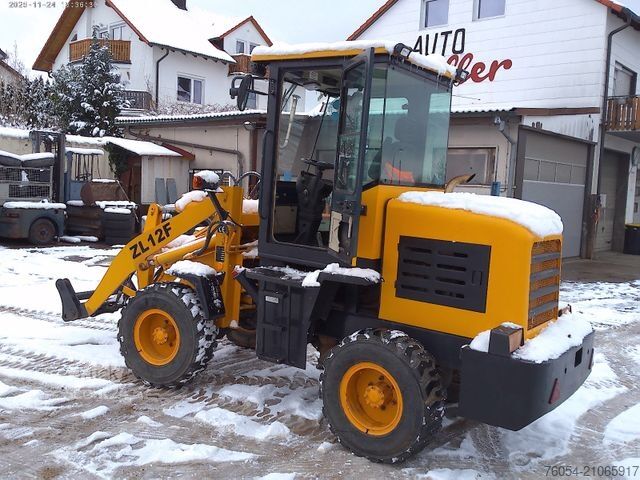 Încărcător pe roți  ZL 12 F**MIT SCHNEESCHILD