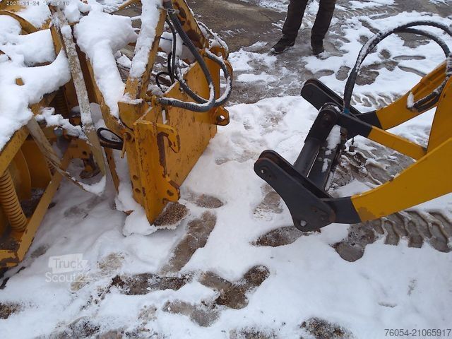 Încărcător pe roți  ZL 12 F**MIT SCHNEESCHILD