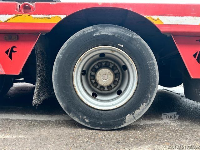 Ημιρυμουλκούμενο χαμηλής φόρτωσης FAYMONVILLE STN-4U Multimax 4.Achs Tieflader Nachlaufgelenkt