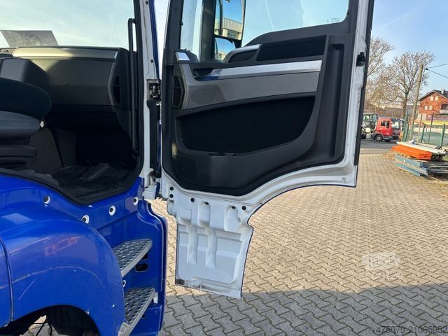 Roll-off tipper truck MAN TGS 26.440 6x2 / Meiller RK 20.70 + Funk