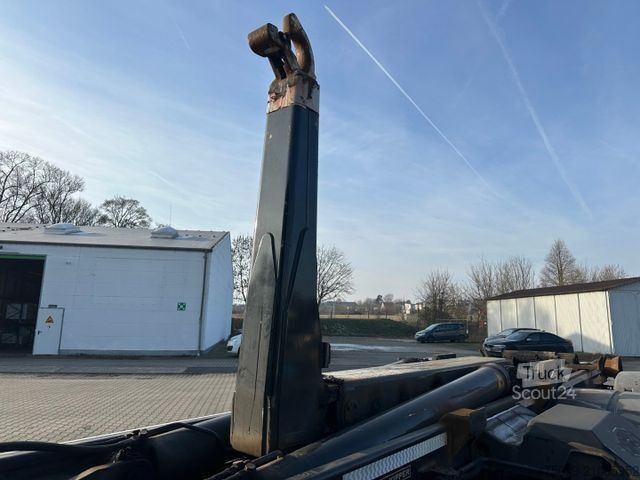 Roll-off tipper truck MAN TGS 26.440 6x2 / Meiller RK 20.70 + Funk