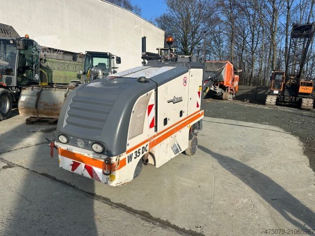 Asfaltmenginstallatie WIRTGEN W 35 DC / Asphaltfräse / Förderband