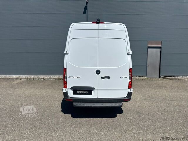 Furgoneta de caja alta MERCEDES-BENZ Sprinter 317 CDI KA/PRO/MAXI/L3H2/MBUX/KAMERA/AU