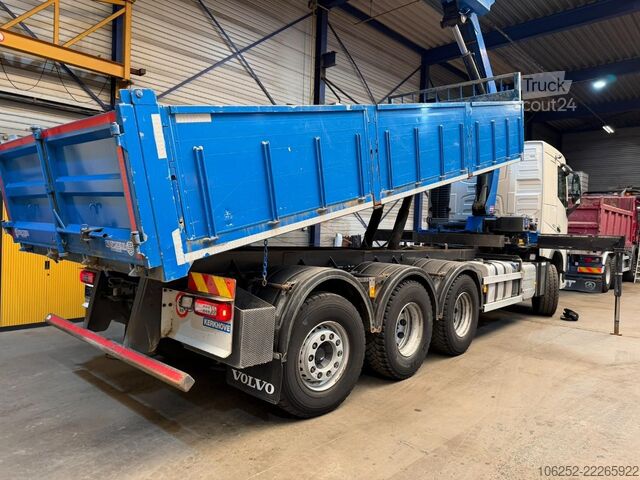 Dumper Volvo FH 420 8x4 TRIDEM TIPPER + CRANE HMF 2120 - 4x ...
