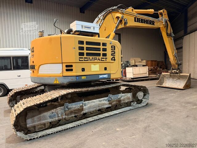 Ekskavatör LIEBHERR R924 COMPACT - FULL HYDR - 25.7T - A/C - CE - B...