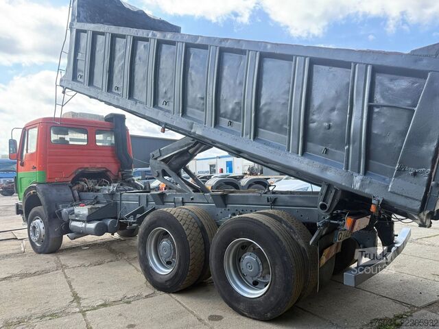 Camión volquete MERCEDES-BENZ SK 2635 V8 6X6 Tipper Tipper Spring/Spring OM442