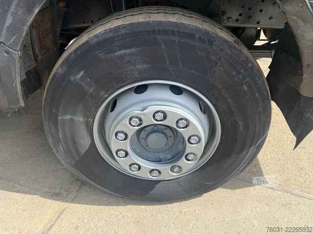 Camión volquete MERCEDES-BENZ SK 2635 V8 6X6 Tipper Tipper Spring/Spring OM442