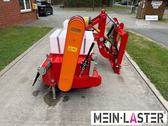 Otro UNIMOG Dücker FKM 2400 Kehrmaschine mit 2?x Wassertank