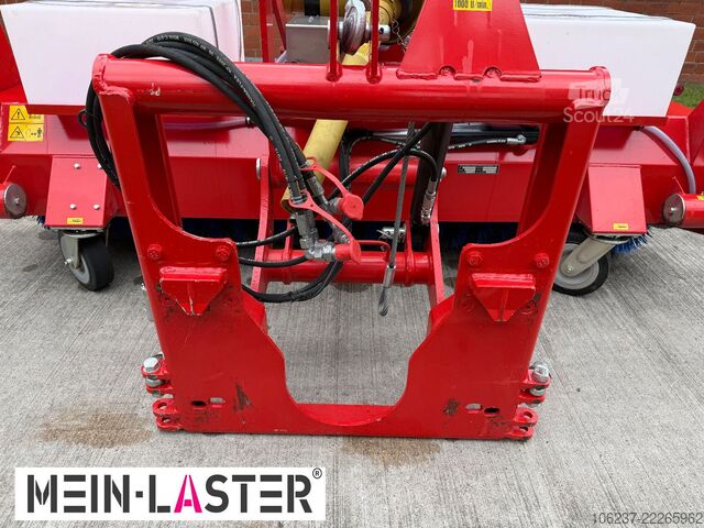 Otro UNIMOG Dücker FKM 2400 Kehrmaschine mit 2?x Wassertank