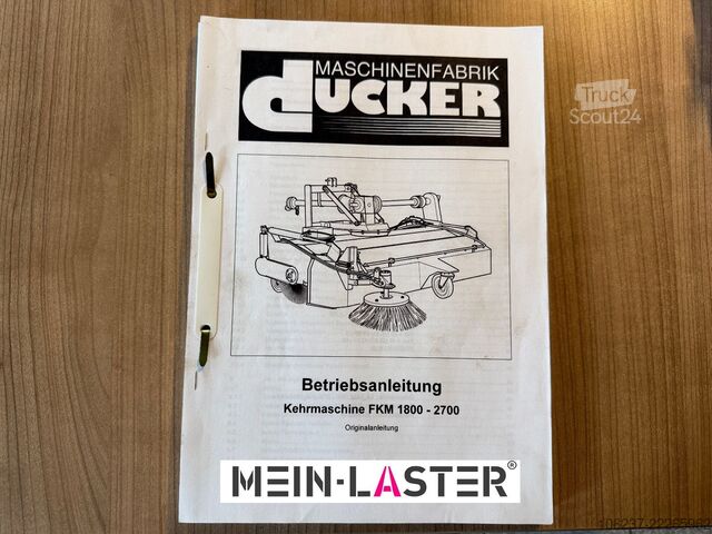 Otro UNIMOG Dücker FKM 2400 Kehrmaschine mit 2?x Wassertank