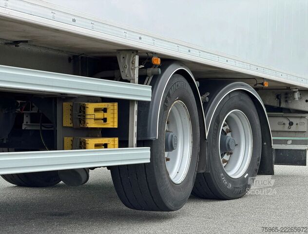 Koeloplegger Sor SP71-SR2FR 2-AS STUURAS 270 CM HOOG 250 CM B