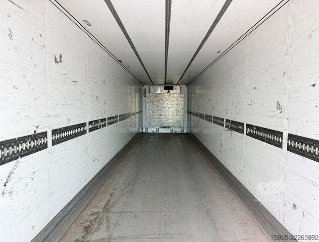 شبه مقطورة مبردة SCHMITZ CARGOBULL SCB*S3B THERMO KING SLXe 300 DHOLLANDIA TAIL LIF