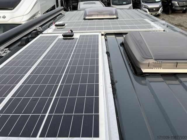 Camper HYMER/ERIBA Yellowstone Fiat 640 8G ACC Solar AHK 3.5T