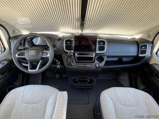 Autocaravana HYMER/ERIBA Yellowstone 640 8G Premium Solar ACC Schwenkbad