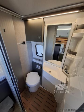 Obytný vůz HYMER/ERIBA Yellowstone Fiat 640 Schlafdach Solar AHK