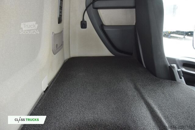 Standard nyergesvontató SCANIA R460 CR20H  ACC ADAS Package