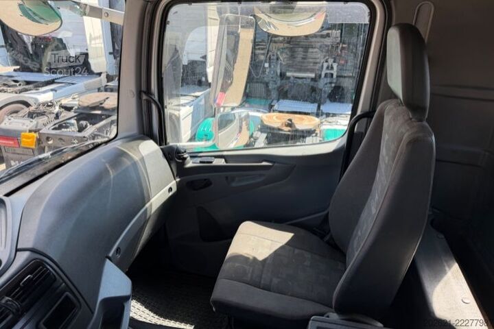 Kiepwagen MERCEDES-BENZ Atego 25.43 Hiab211 3-Seitenkipper