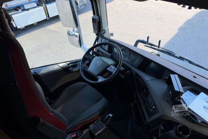 Ťažké nákladné vozidlo VOLVO FH16 540 6x4 Hydraulik