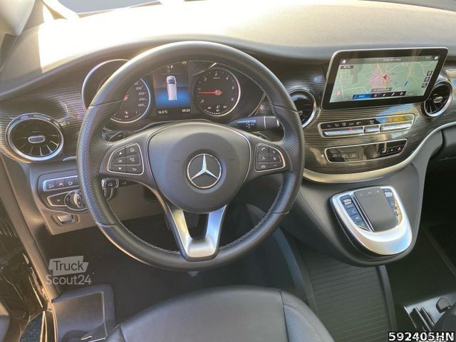 Minibus MERCEDES-BENZ V 300 AVE/EL *4x4*Burmester*Distronic*el. Türen*