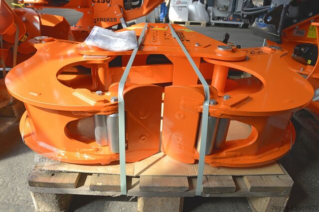 Overige Westtech Woodcracker W820 opt. Rotator - NEW