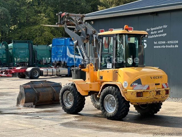 Wiellader VOLVO L30B-Z/X Radlader BJ: 2008