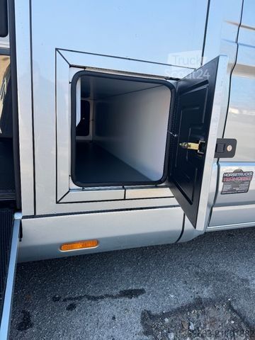 Veetransporter RENAULT Master ZF 9-GANG AUTOM. 2025er STX 5-Haras LONG