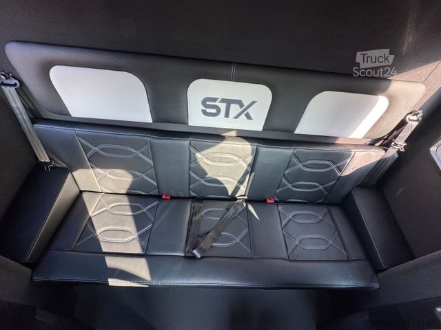 Veetransporter RENAULT Master ZF 9-GANG AUTOM. 2025er STX 5-Haras LONG