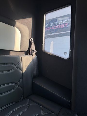 Veetransporter RENAULT Master ZF 9-GANG AUTOM. 2025er STX 5-Haras LONG