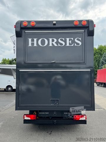 Kvægetransportør MERCEDES-BENZ Sprinter 3L V6,2-Pferdetransporter m.kl. Wohnung