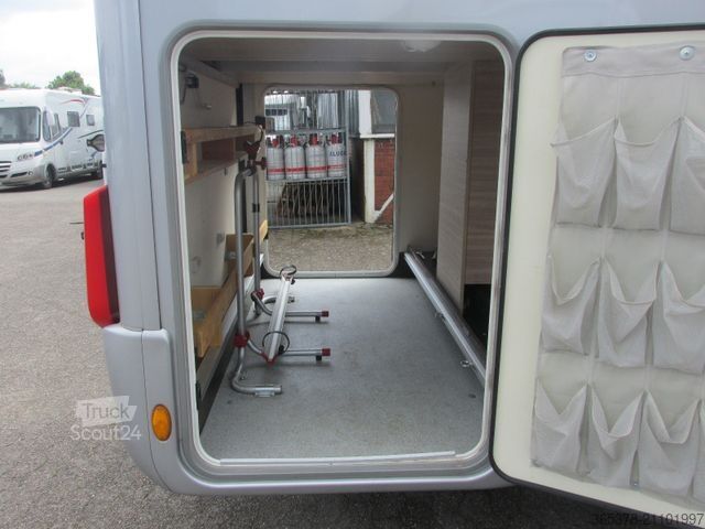 Halvintegreret autocamper BÜRSTNER Ixeo**728G *AHK*Hubbett*Sat*Einzelbetten*TOP*