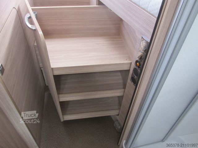 Halvintegreret autocamper BÜRSTNER Ixeo**728G *AHK*Hubbett*Sat*Einzelbetten*TOP*
