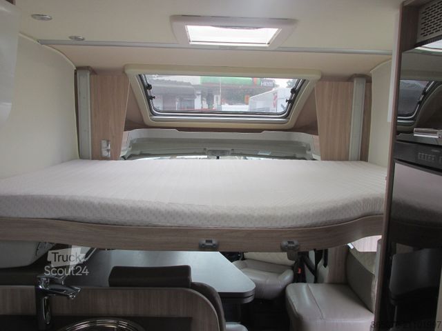 Halvintegreret autocamper BÜRSTNER Ixeo**728G *AHK*Hubbett*Sat*Einzelbetten*TOP*