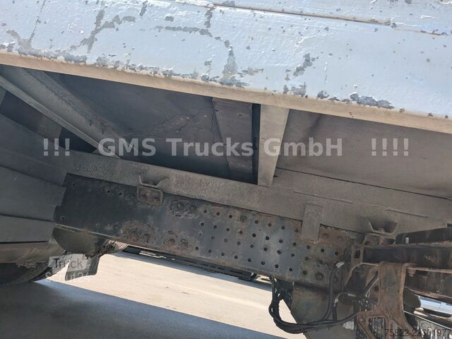 Camión de plataforma MAN TGl 8.250 / Pritsche / Tüv / V6 / Klima