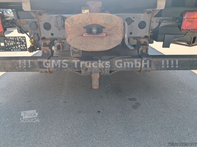 Camión de plataforma MAN TGl 8.250 / Pritsche / Tüv / V6 / Klima