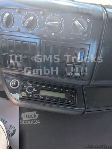 Camión de plataforma MAN TGl 8.250 / Pritsche / Tüv / V6 / Klima
