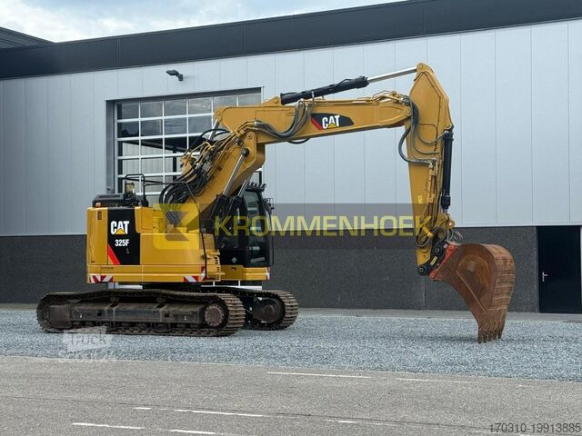Crawler excavator Caterpillar 325 F LCR Oil Quick OQ70/55