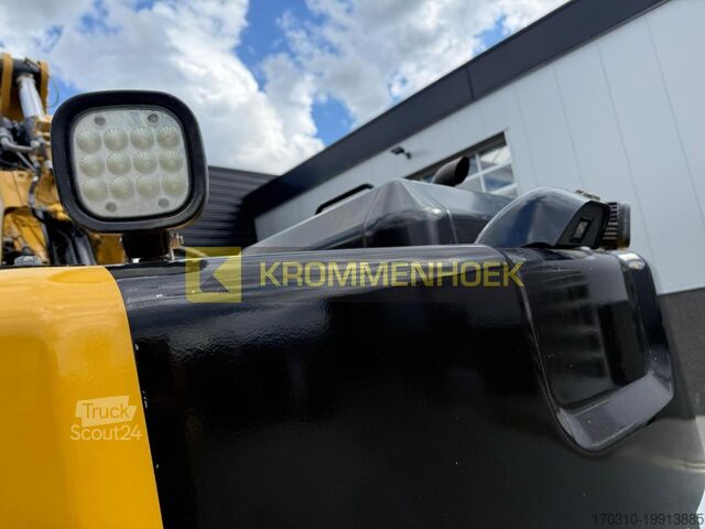 Crawler excavator Caterpillar 325 F LCR Oil Quick OQ70/55