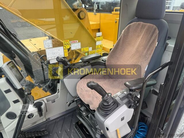 Crawler excavator Caterpillar 325 F LCR Oil Quick OQ70/55