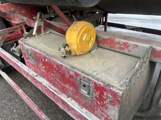 Tanktrailer FELDBINDER TANKAUFLIEGER, 33.000L, 4 KAMMERN