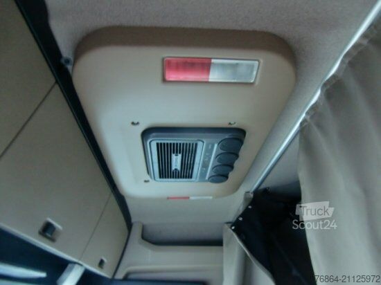 Τυπική μονάδα τράκτορα MAN TGX 18.500 XLX, STANDKLIMA, RETARDER E6, JM781301