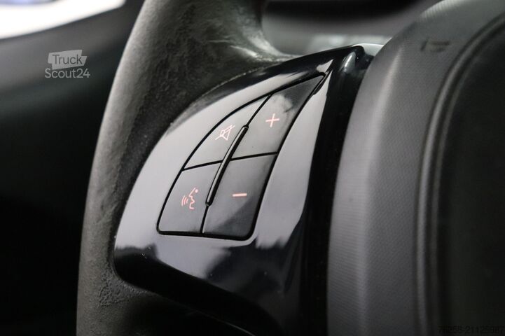 Carrinha de tejadilho alto Fiat Doblò Cargo 1.3 MJ L2 Maxi - Airco - Navi - PDC...