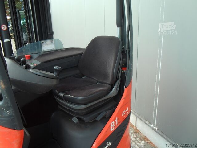 Reach truck LINDE R 14 - 01