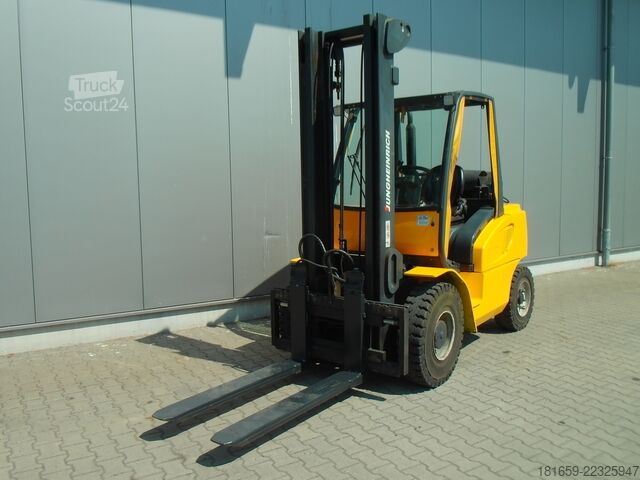 Voorlader vorkheftruck JUNGHEINRICH TFG 540 GE 400ZT