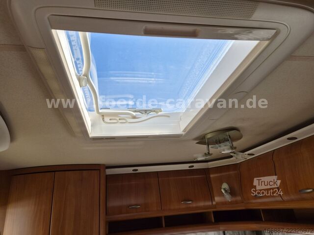 Przyczepa kempingowa HOBBY De Luxe 410 SFe Franzbett - Nr. 106 (9)