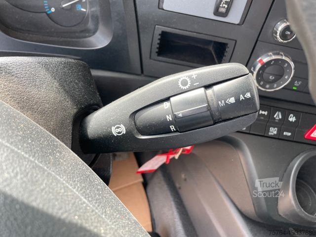 Ciężarówka z płaską platformą MERCEDES-BENZ 1835 Antos / 6m Pritsche / HIAB 144 DLS-3 Pro