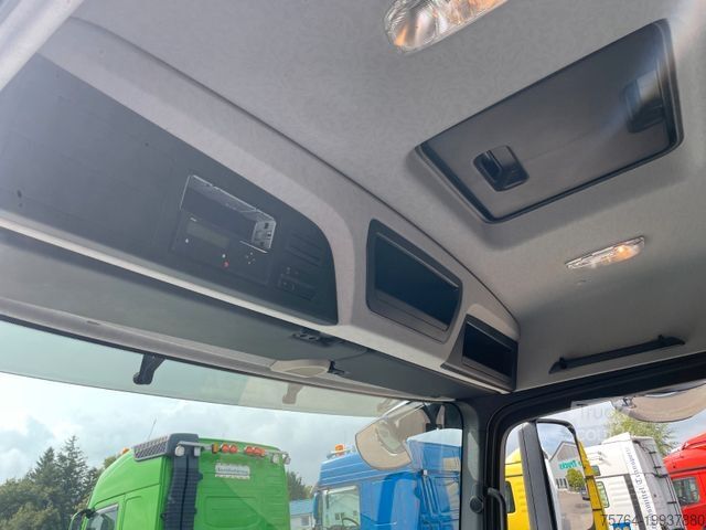 Truck mounted crane MERCEDES-BENZ 1835 Antos / 6m Pritsche / HIAB 144 DLS-3 Pro